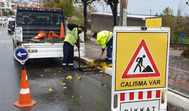 Kocaeli'nden mazgal ve menfez temizliği