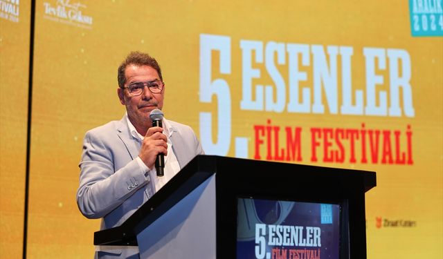 "5. Esenler Film Festivali" ödül töreniyle sona erdi