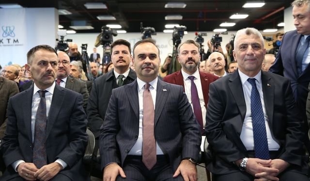 Bakan Kacır, Kocaeli'de Kimya ve Teknoloji Merkezi açılışında konuştu: