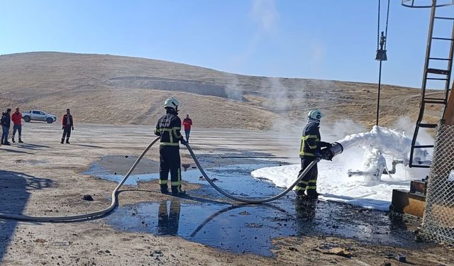 Batman'da petrol kuyusunda çıkan yangın itfaiye ekiplerince söndürüldü