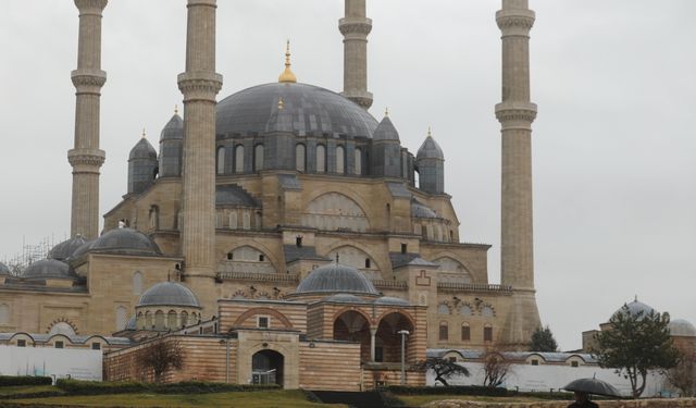 Edirne'de sağanak etkili oldu