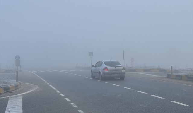 Kastamonu'da sis ulaşımı olumsuz etkiliyor