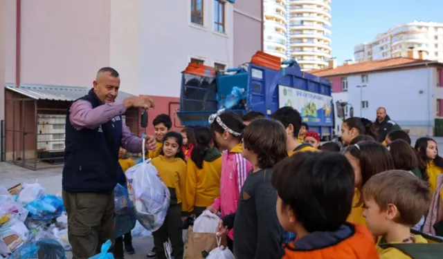 Selçuklu'da okullar sıfır atık yarıştı