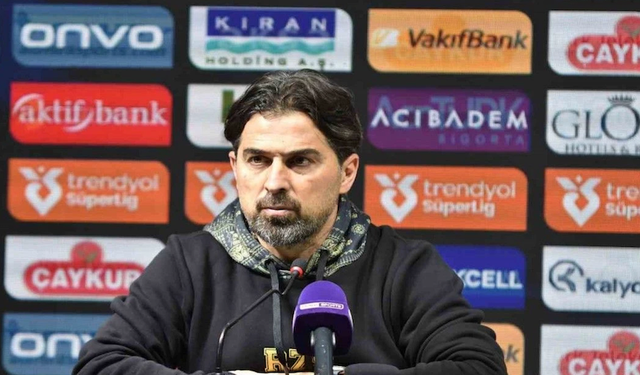 İlhan Palut, 10 dakikada 3 gol yedik.