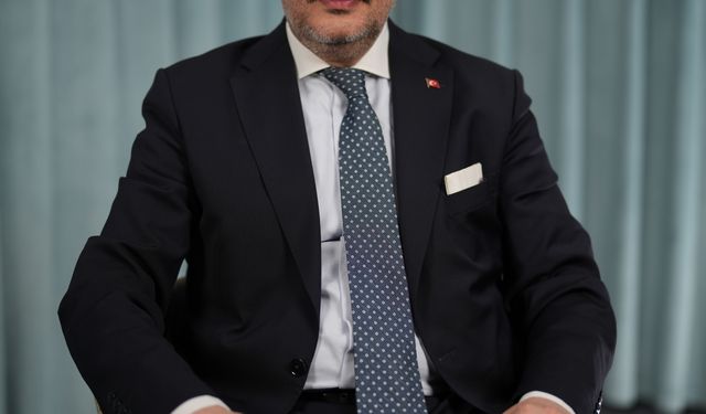 Dijital çağda teknolojik cihazlarla kültürel kuşatma altındaki çocuklar için "evlat nöbeti" önerisi