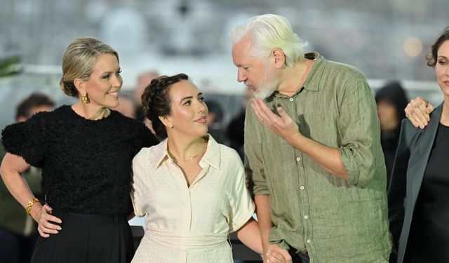 Cannes'ta Gazze'de öldürülen binlerce çocuğun ismi