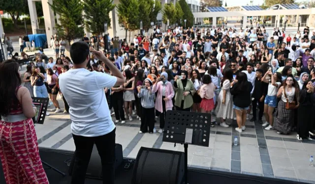 Mersin'de öğrencilere YKS öncesi moral etkinliği