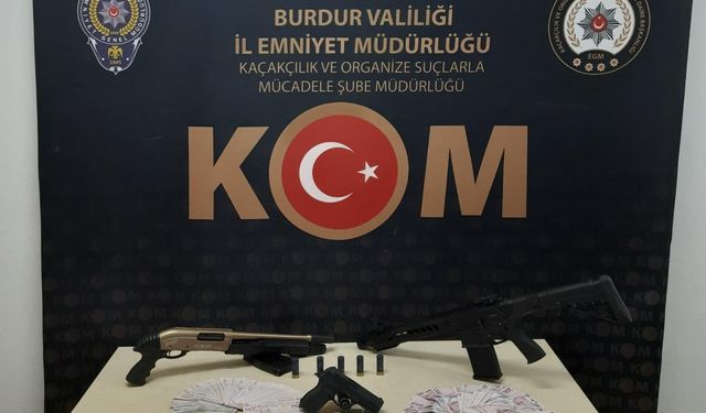 Burdur merkezli organize suç örgütü operasyonunda yakalanan 6 zanlı tutuklandı