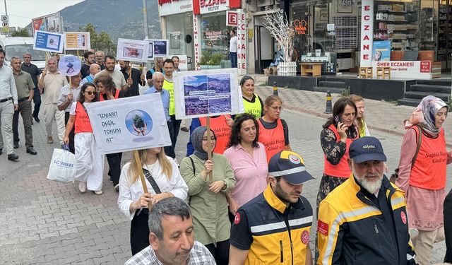 Artvin'de, 'Dumansız Şehir Artvin' yürüyüşü düzenlendi