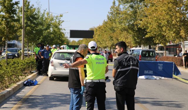 Denizli'de otomobilin çarptığı kadın öldü