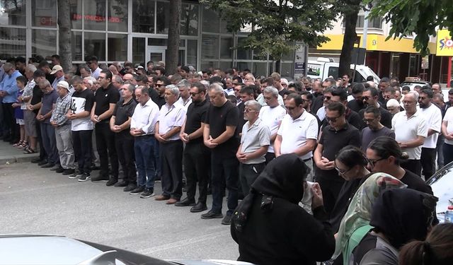 Isparta'da evinde ölü bulunan estetisyen Gülver'in cenazesi defnedildi