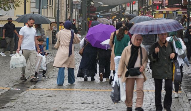 İzmir'e mayıs ayından sonra ilk yağmur