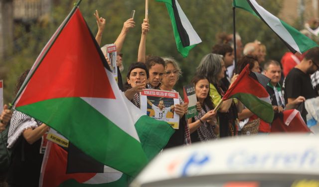 La Vuelta bisiklet yarışı İsrail'e karşı protestolar nedeniyle bir kez daha tamamlanmadı