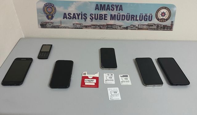 Amasya'da kendilerini polis olarak tanıtıp dolandırıcılık yaptıkları iddiasıyla 3 zanlı tutuklandı