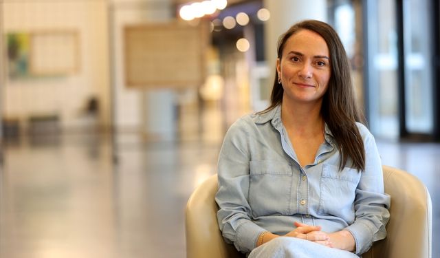 Babasıyla aynı hastalığa yakalanan kadın akciğer kanserini erken teşhisle yendi