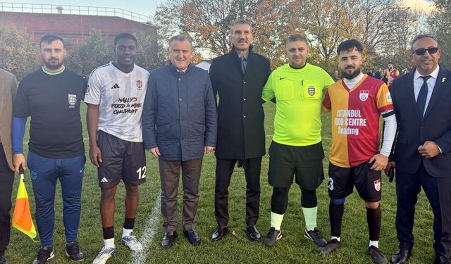 Londra'da Cumhuriyet Kupası finalini Bakan Bak izledi