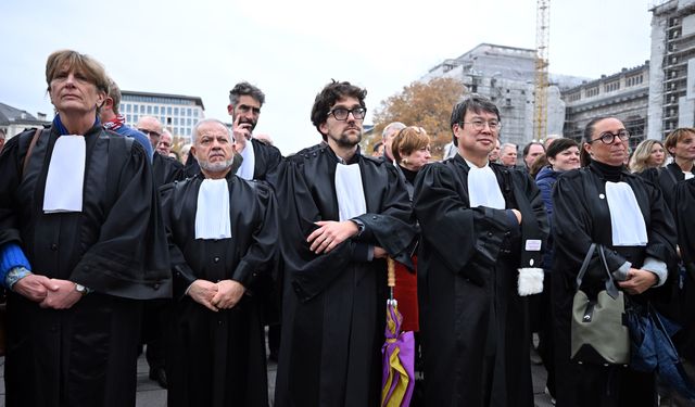 Belçika'da yargı yürüdü!  Adalete ihtiyaç var
