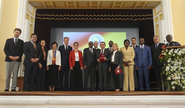 Galatasaray Kulübü Başkanı Dursun Özbek'e '2025 Yılının Frankofon Kişiliği Ödülü' verildi