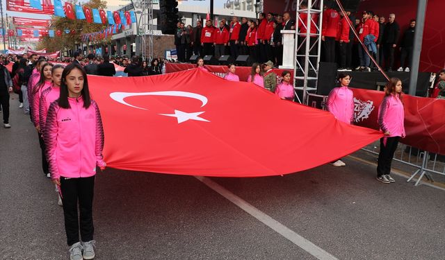 Gaziantep'te '7. Gazi Yarı Maratonu ve Halk Koşusu' başladı