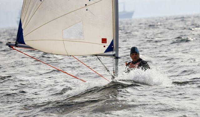 İzmir'de 29 Ekim Cumhuriyet Kupası Yelken Yarışları sona erdi