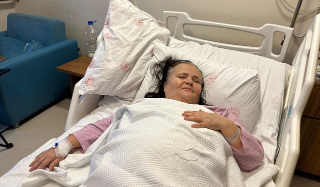 Manisa'da hastanın safra kesesinden binlerce taş çıkarıldı