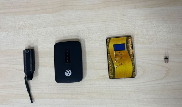 Tokat'ta bir kişi ehliyet sınavında kopya düzeneğiyle yakalandı