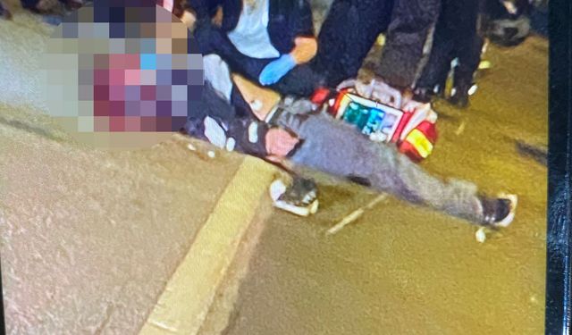 Minibüsle çarpışan motosikletin ehliyetsiz sürücüsü öldü