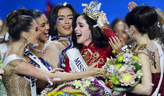 Dünya Güzeli seçilen Meksikalı Bosch ortalığı karıştırdı