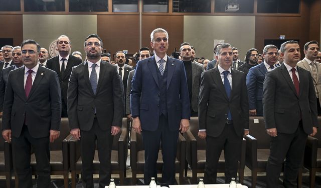 Bakan Memişoğlu, 'Otomatik Eksternal Defibrilatör' programının yaygınlaştırılması töreninde konuştu: