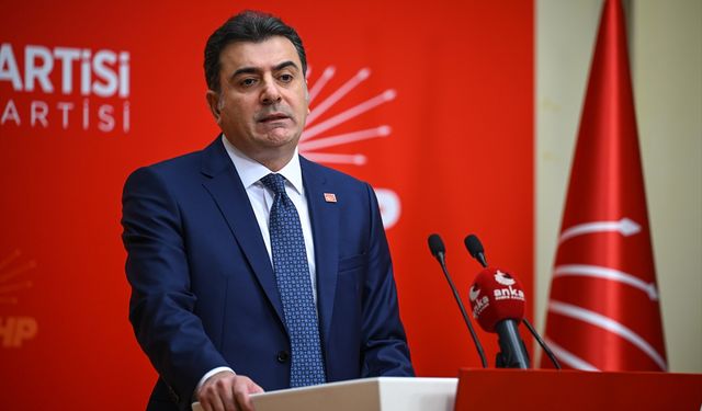 CHP Sözcüsü Emre, basın toplantısı düzenledi:
