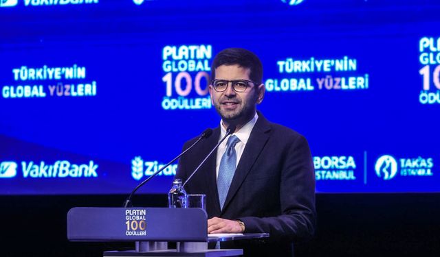Cumhurbaşkanlığı Yatırım ve Finans Ofisi Başkanı Dağlıoğlu, 'Platin Global 100 Ödülleri' etkinliğinde konuştu: