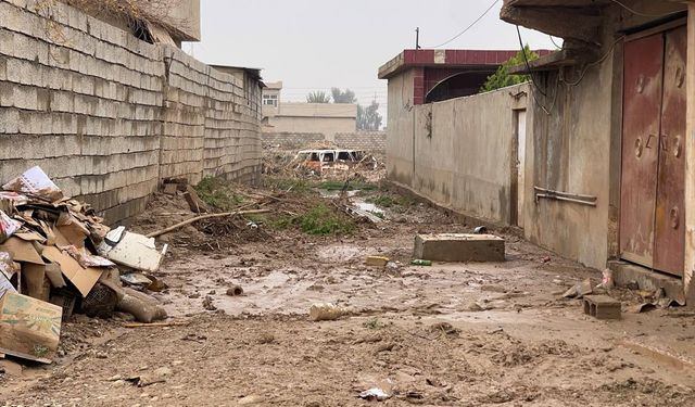 Kerkük'te sel nedeniyle 300 aile yerinden edildi