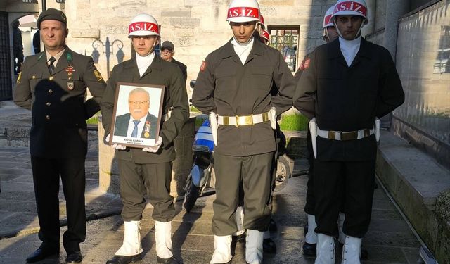 Kıbrıs gazisi Ekrem Karaca memleketi Kırklareli'nde son yolculuğuna uğurlandı