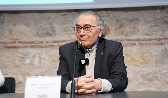 Prof. Dr. Nevzat Tarhan, Rami Kütüphanesi'nde 'Psikoloji Konuşmaları'na katıldı