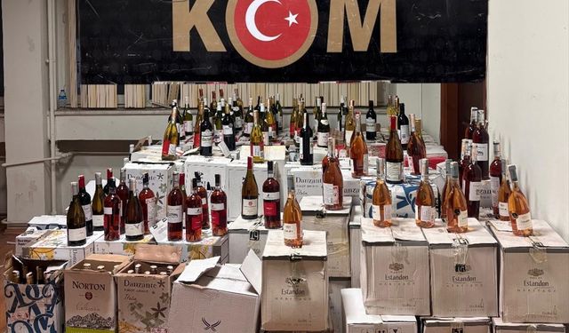 Sakarya'da 2 bin 263 şişe kaçak içki ele geçirildi