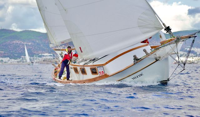 10'uncu yılda tırhandil rüzgarı Bodrum'da esti