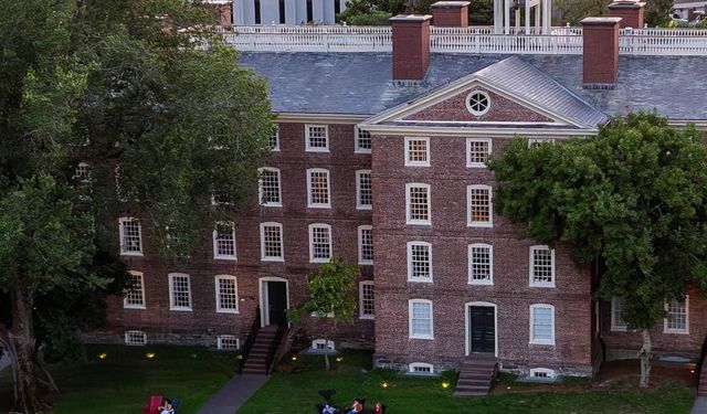 ABD'de üniversitedeki silahlı saldırıya ilişkin gözaltına alınan şüpheli serbest bırakıldı