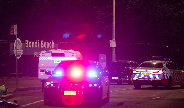 Avustralya'da plajdaki silahlı saldırıda hayatını kaybedenlerin sayısı 15'e yükseldi