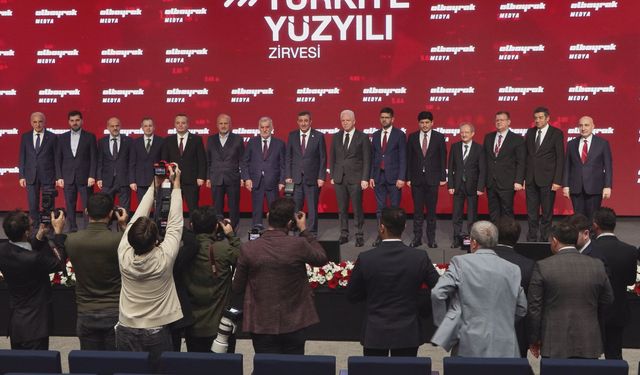 İstanbul - Cevdet Yılmaz: Türkiye barıştan yana her tarafla diyalog içinde olan bir güç