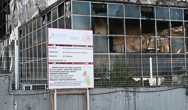 Kimya fabrikasındaki yangın madeni yağ bölümünden çıkmış