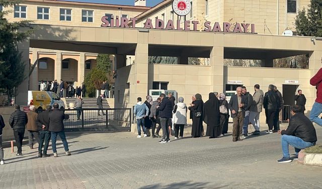 Uyuşturucu test sonuçlarını para karşılığı değiştirenlere operasyonda 19 şüpheli tutuklandı