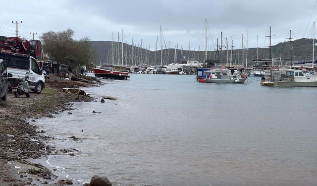 Bodrum'da kıyıya izinsiz bağlama yapan 60 tekneye 1,5 milyon lira ceza