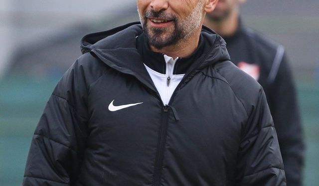 Boluspor'da teknik direktör Ertuğrul Arslan görevi bıraktı