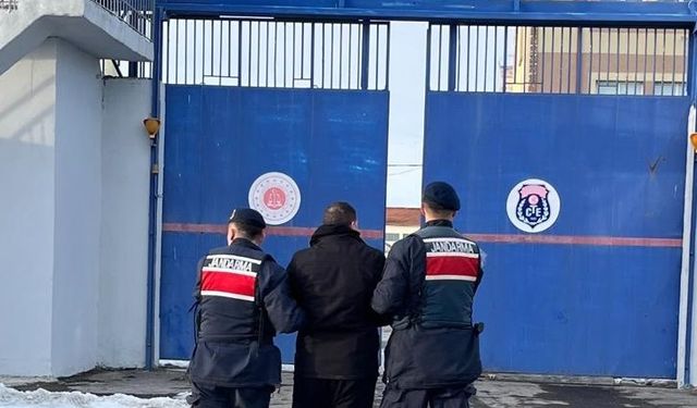 Firari hükümlü, kardeşi adına düzenlenmiş sahte kimlikle yakalandı
