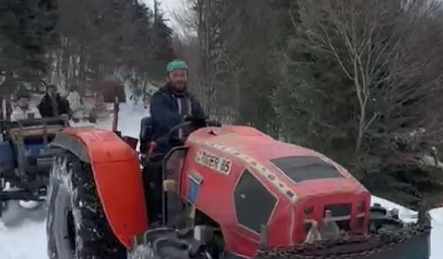Karlı kaplı yaylada traktörle off-road turu