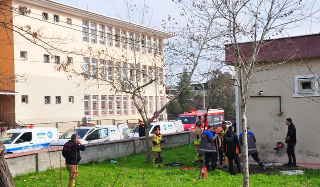 Kullanılmayan binada doğal gaz kaçağı