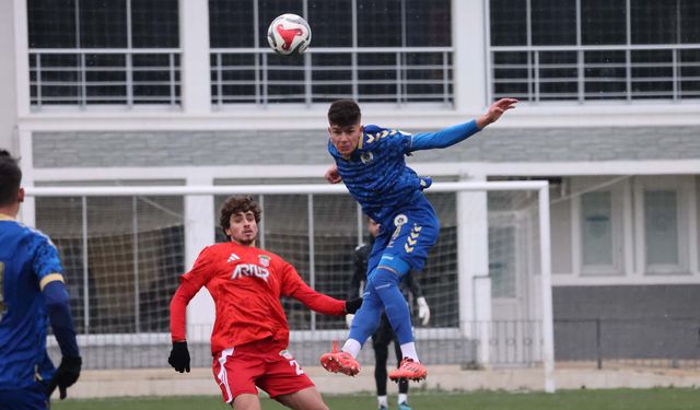 Menemen FK'nın rakibi Adanaspor