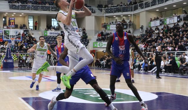 Merkezefendi Belediyesi Basket - Büyükçekmece Basketbol : 104-97