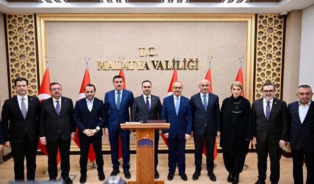 Bakan Kacır: Petrol ve doğal gazla sınır ötesi ortaklıkları derinleştiriyoruz (2)