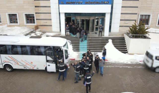 Bitlis'te tefecilik operasyonu: 7 tutuklama